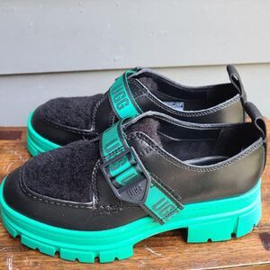 UGG Ashton Plush Emerald Green Black Waterproof Loafers size 7 NWT!